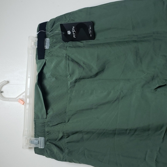 FitsT4 2 in 1 Running Shorts (L) - Picture 9 of 10